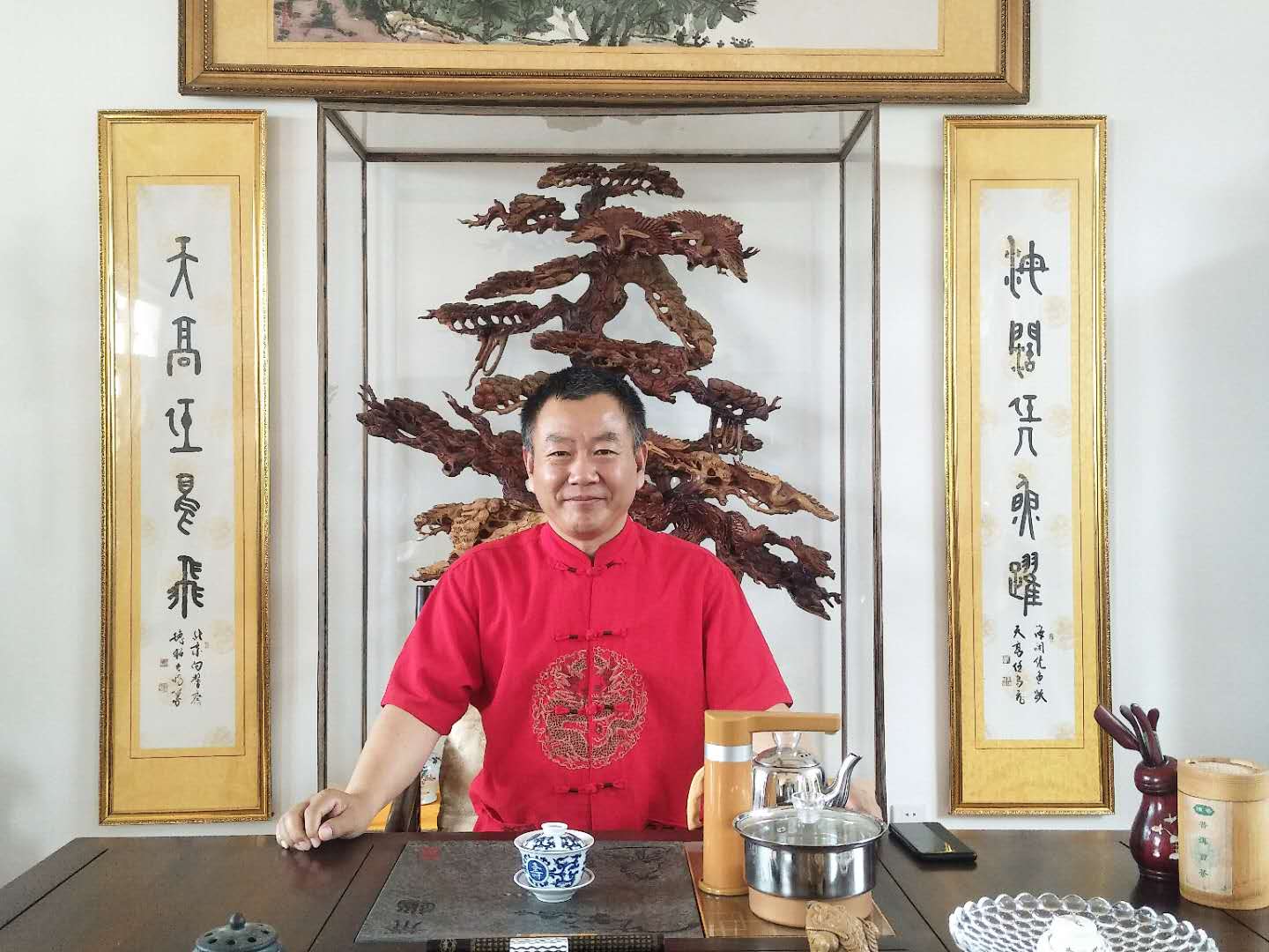 李玉龙(图1)